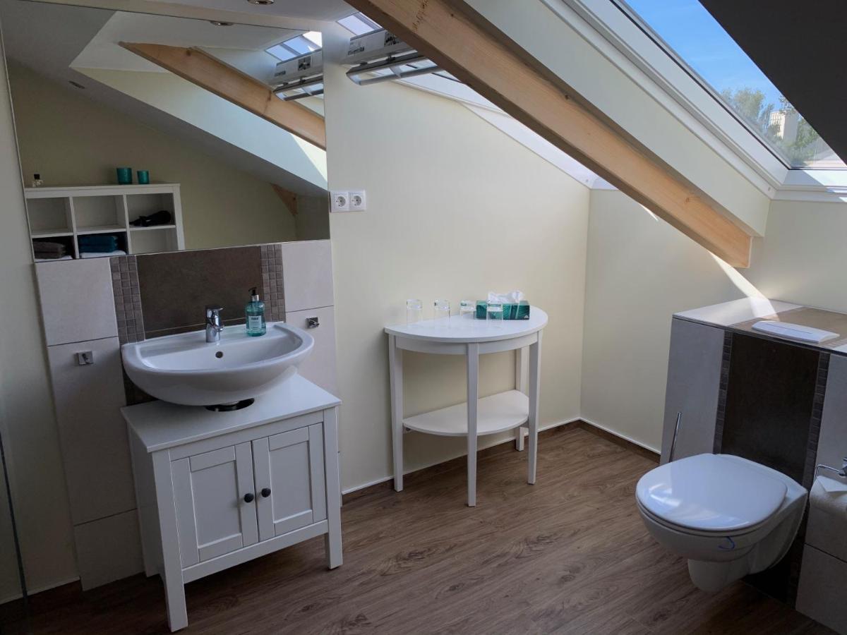 Ferienwohnung „Otto Lilienthal“ Анклам Екстериор снимка